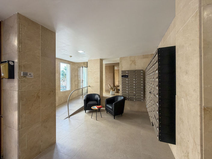 Image No.19-1 Bed Apartment for sale