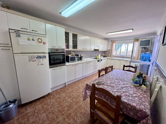 Image No.25-5 Bed Villa for sale