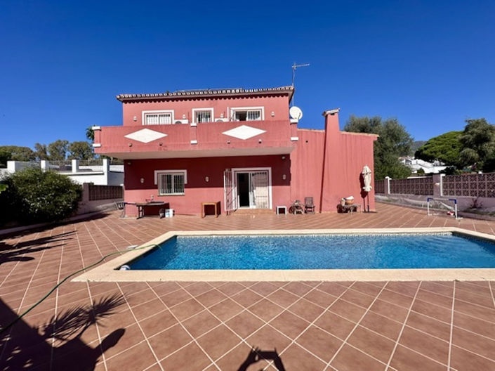 Image No.6-5 Bed Villa for sale