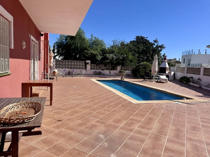 Image No.8-5 Bed Villa for sale