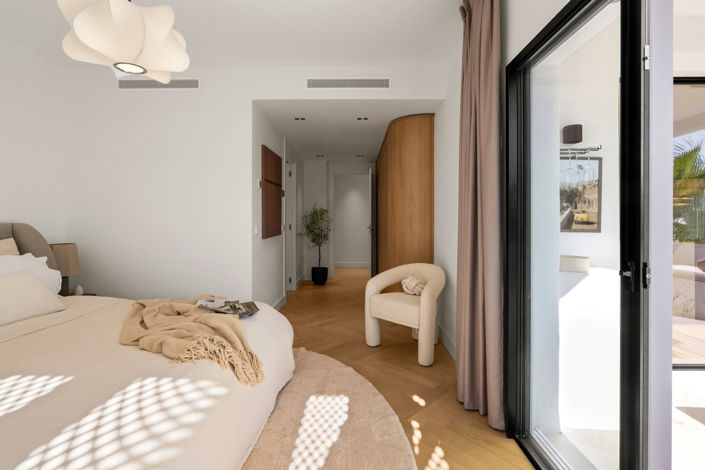 Image No.21-4 Bed Apartment for sale