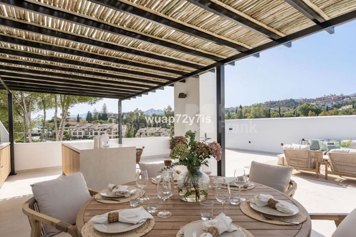 Image No.26-3 Bed Apartment for sale