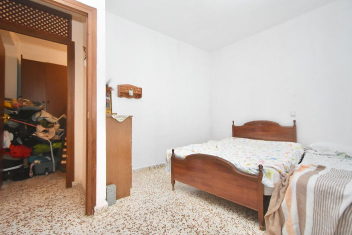Image No.9-3 Bed Apartment for sale