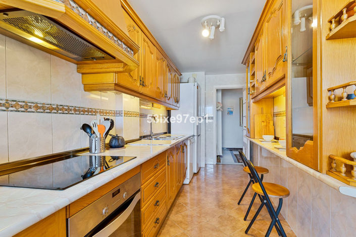 Image No.15-4 Bed Apartment for sale