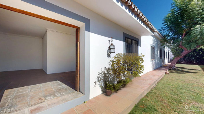 Image No.2-3 Bed Villa for sale