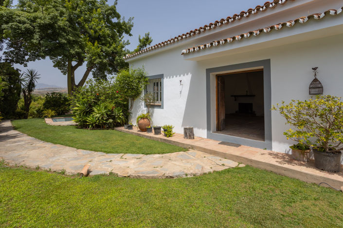Image No.24-3 Bed Villa for sale