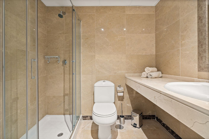 Image No.17-2 Bed Apartment for sale