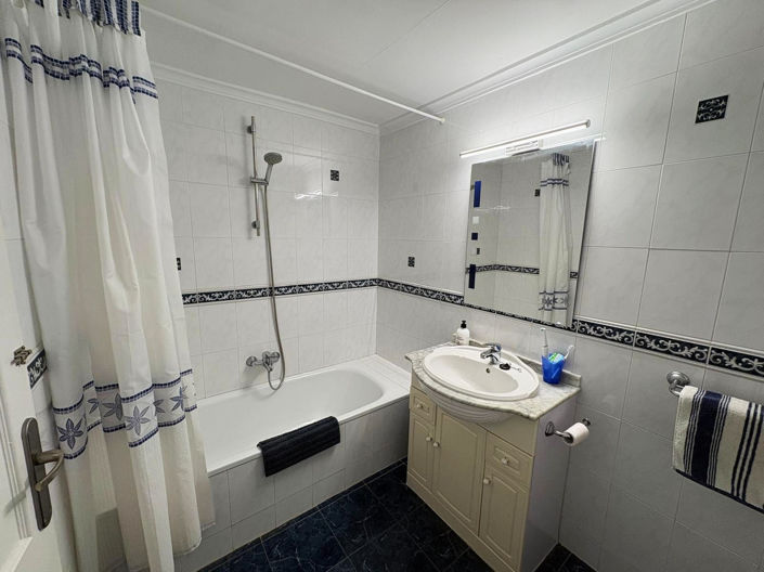 Image No.30-2 Bed Apartment for sale