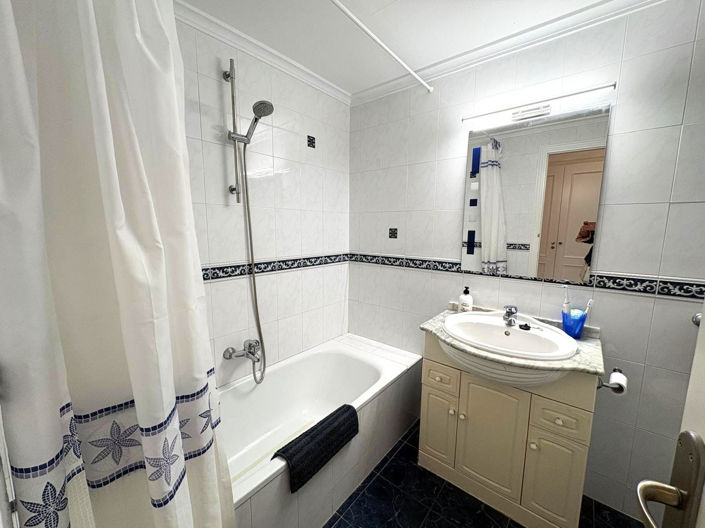 Image No.31-2 Bed Apartment for sale