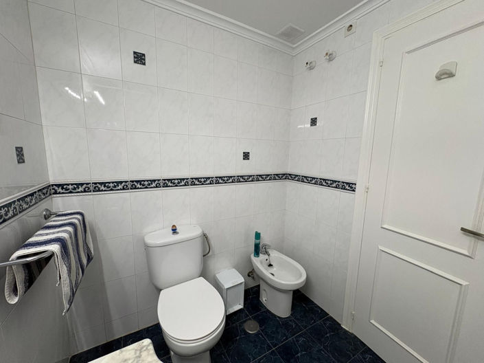 Image No.32-2 Bed Apartment for sale