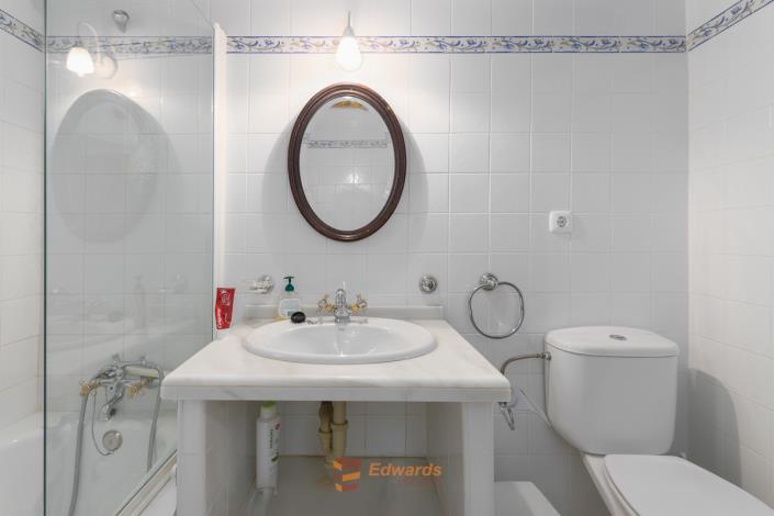 Image No.20-4 Bed Village House for sale