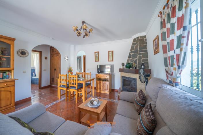 Image No.14-2 Bed Villa / Detached for sale