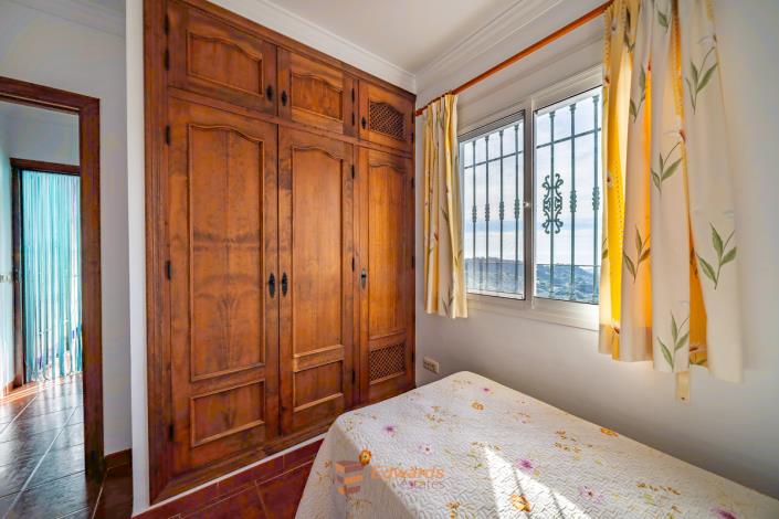 Image No.22-2 Bed Villa / Detached for sale