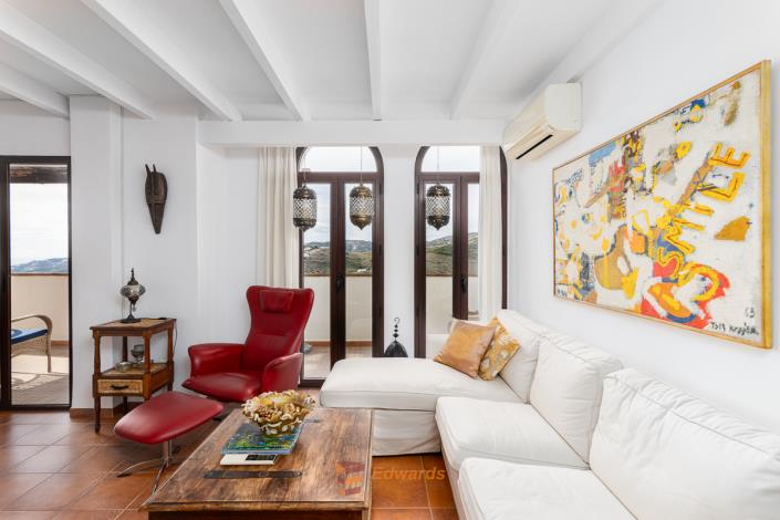 Image No.13-2 Bed Apartment for sale