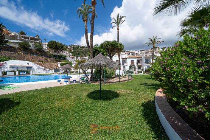 Image No.7-4 Bed House for sale