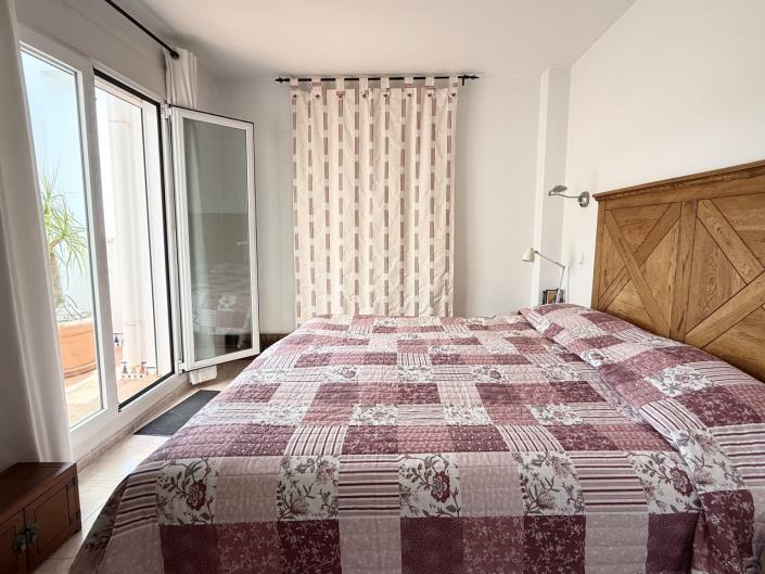 Image No.35-3 Bed Penthouse for sale