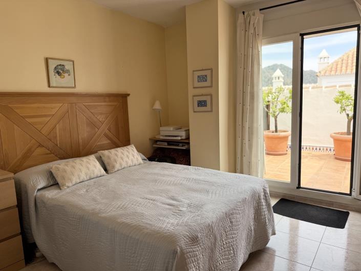 Image No.40-3 Bed Penthouse for sale
