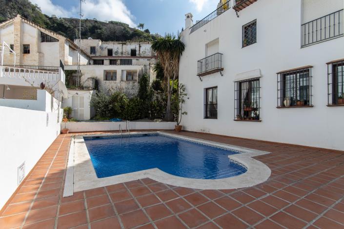 Image No.13-1 Bed Apartment for sale