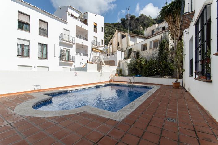 Image No.14-1 Bed Apartment for sale