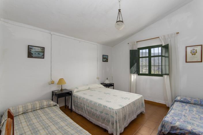 Image No.7-2 Bed Cortijo for sale