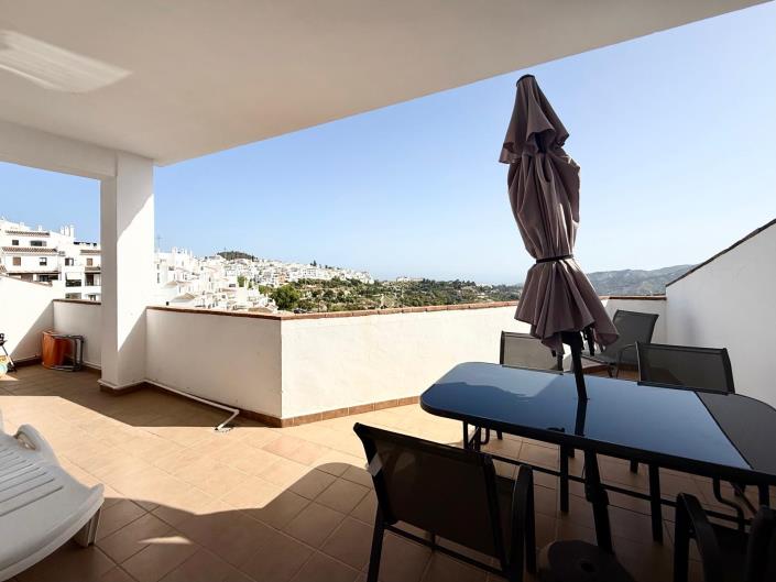 Image No.2-Appartement de 2 chambres à vendre à Frigiliana