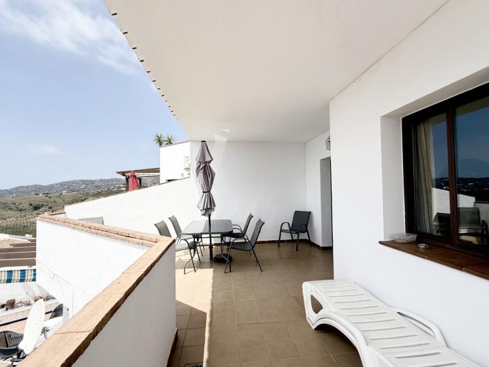 Image No.4-2 Bed Apartment for sale