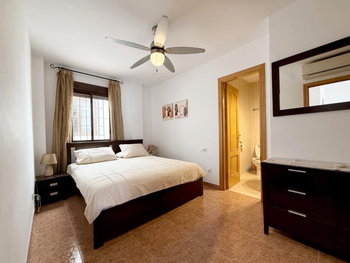 Image No.22-2 Bed Apartment for sale