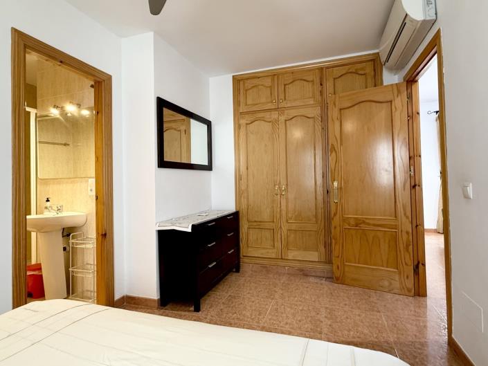 Image No.23-2 Bed Apartment for sale