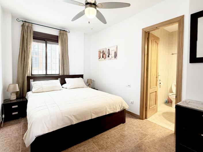 Image No.25-2 Bed Apartment for sale