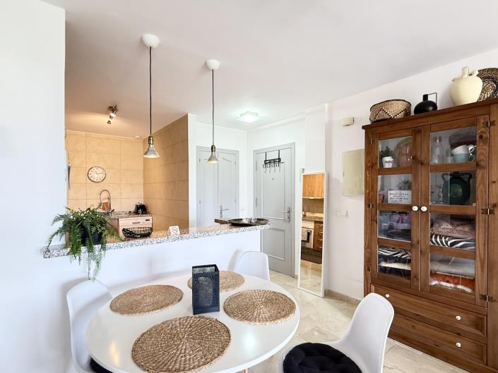 Image No.17-2 Bed Apartment for sale