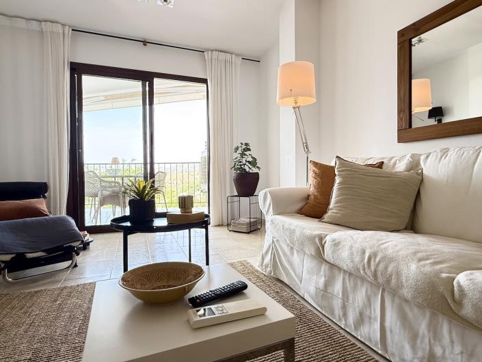 Image No.8-2 Bed Apartment for sale