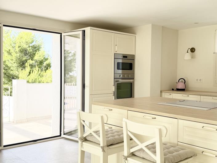 Image No.14-3 Bed Chalet for sale