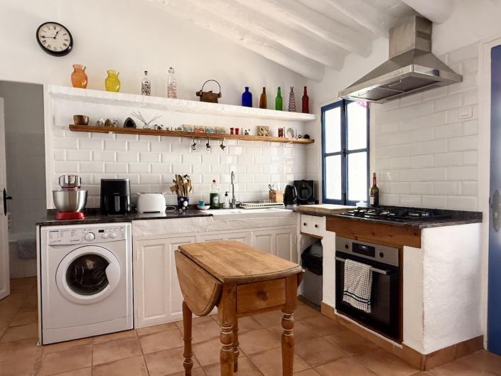Image No.16-2 Bed Country House for sale