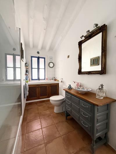 Image No.22-2 Bed Country House for sale