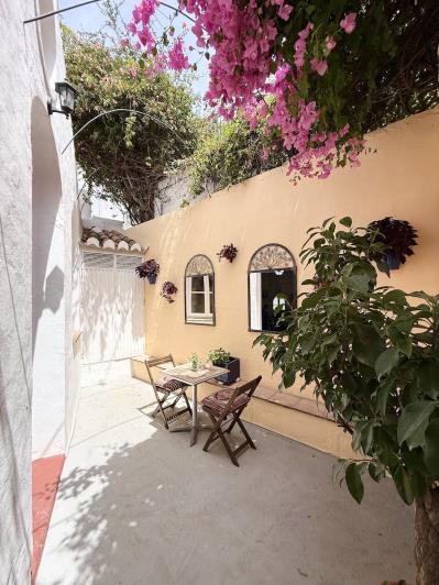 Image No.41-2 Bed Country House for sale