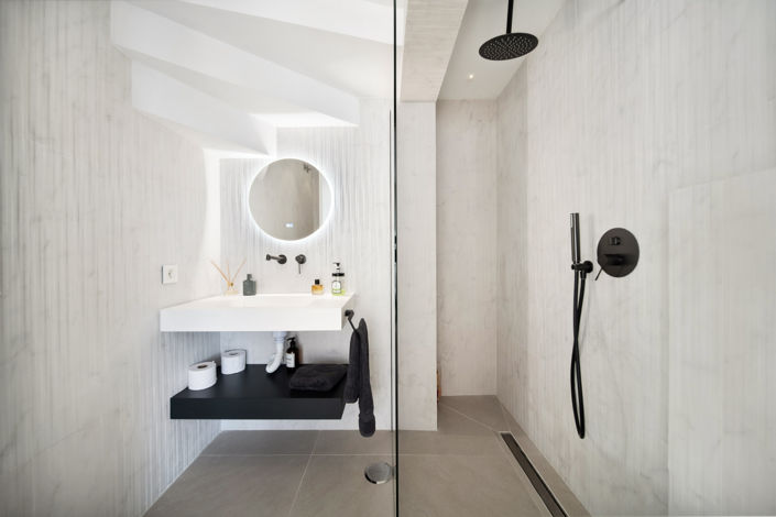 Image No.38-3 Bed Property for sale