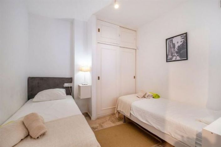 Image No.10-3 Bed Apartment for sale