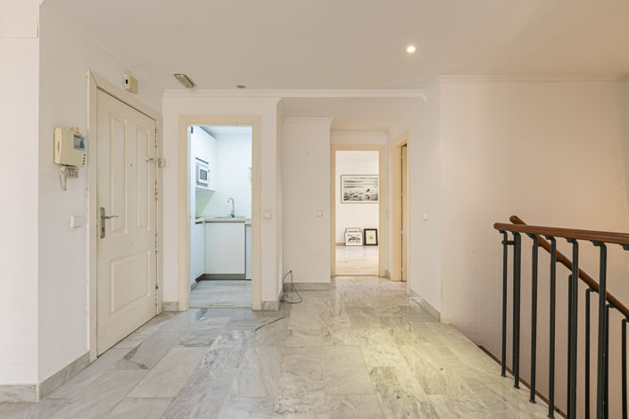 Image No.7-3 Bed Duplex for sale