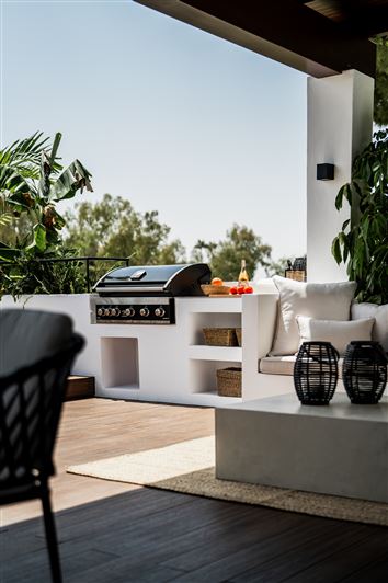 Image No.24-3 Bed Apartment for sale