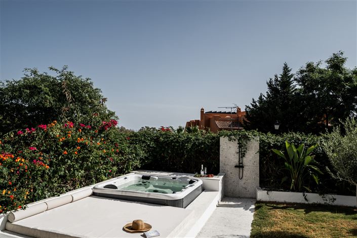 Image No.20-3 Bed Apartment for sale