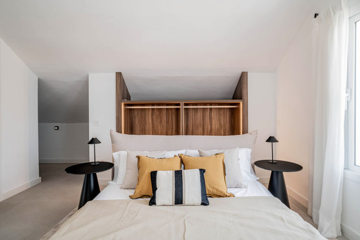 Image No.21-4 Bed Property for sale