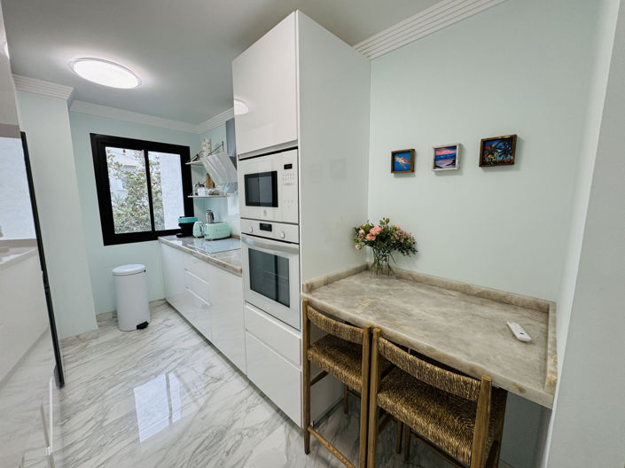 Image No.13-2 Bed Apartment for sale