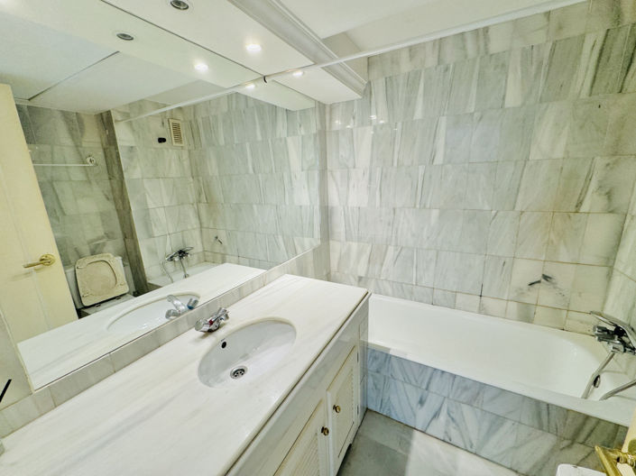 Image No.11-2 Bed Apartment for sale