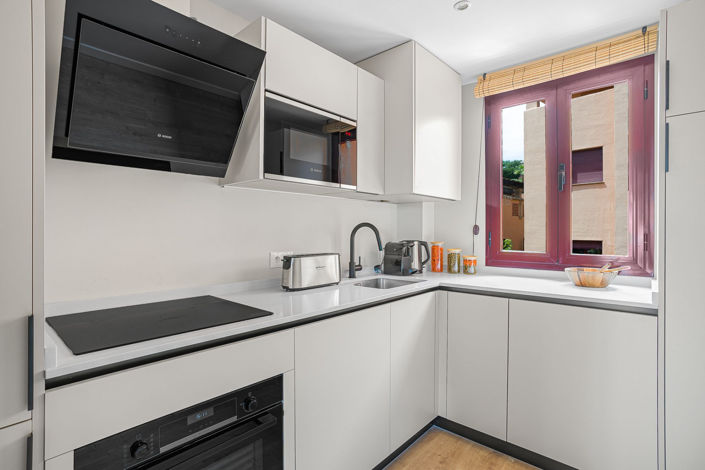 Image No.11-3 Bed Property for sale