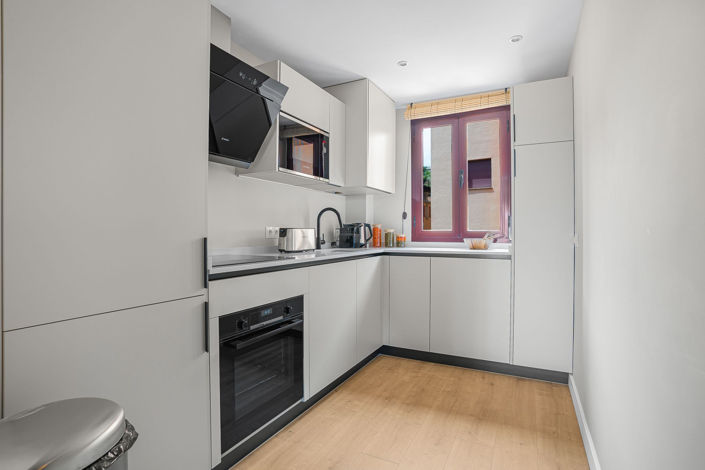 Image No.13-3 Bed Property for sale