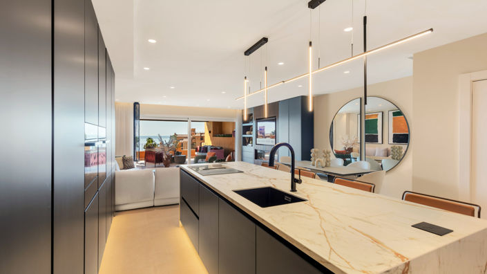 Image No.4-4 Bed Apartment for sale