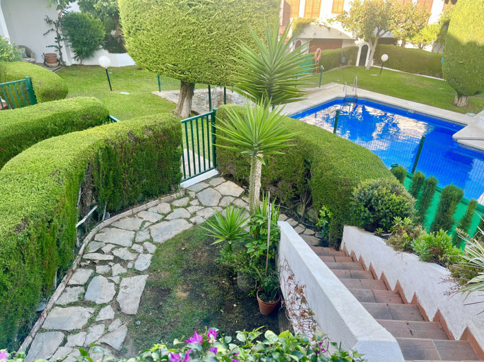 Image No.5-2 Bed Townhouse for sale