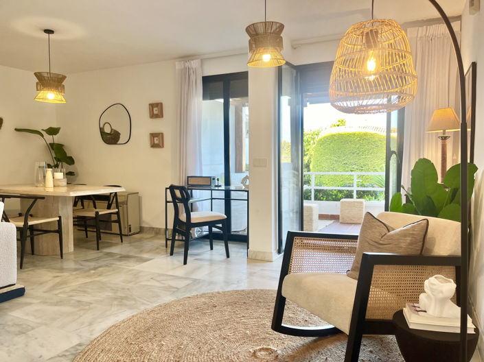 Image No.8-2 Bed Townhouse for sale