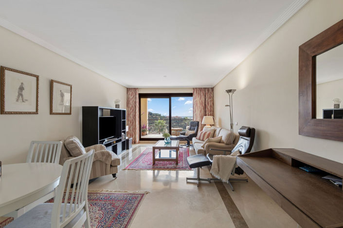 Image No.10-3 Bed Apartment for sale