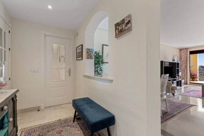 Image No.20-3 Bed Apartment for sale